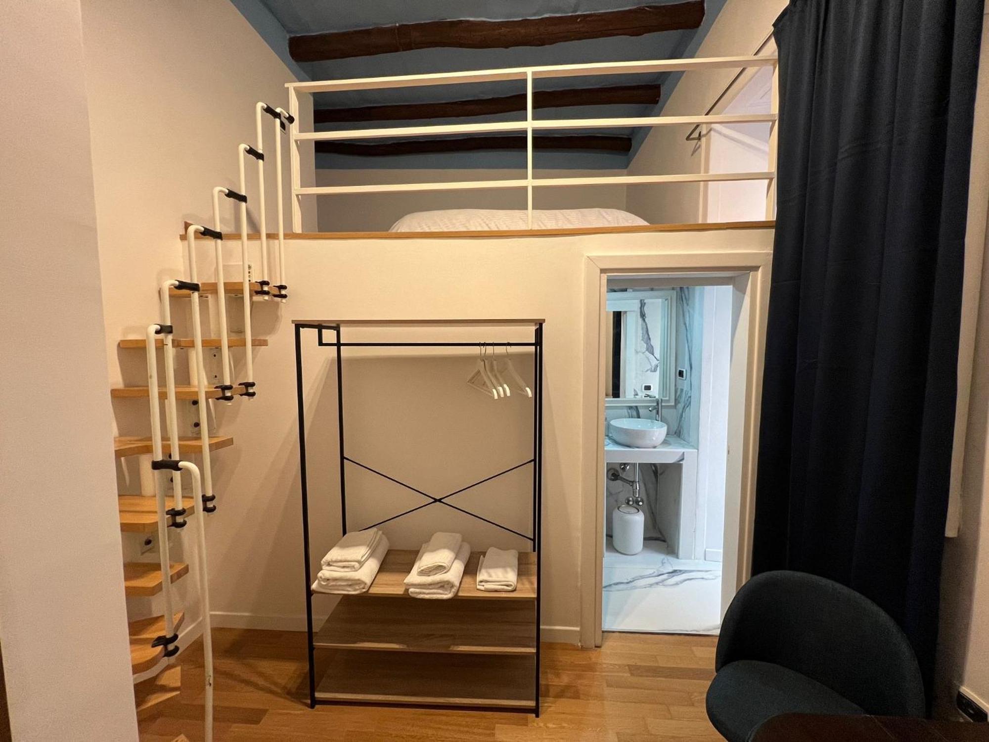 Carafa'S Central Apartment By Hhn Νάπολη Εξωτερικό φωτογραφία